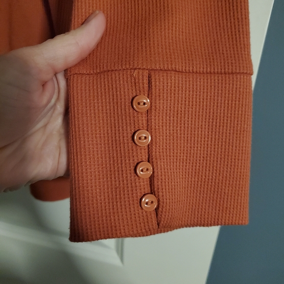 Penningtons Waffle Top - Picture 3 of 4